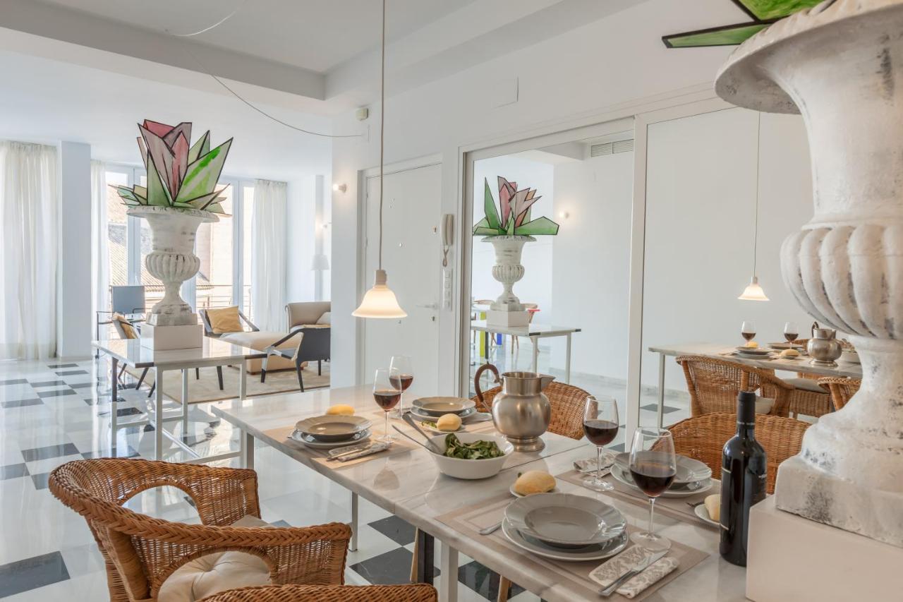 Apartamento Deluxe Calle Imagen Sevilla Kültér fotó