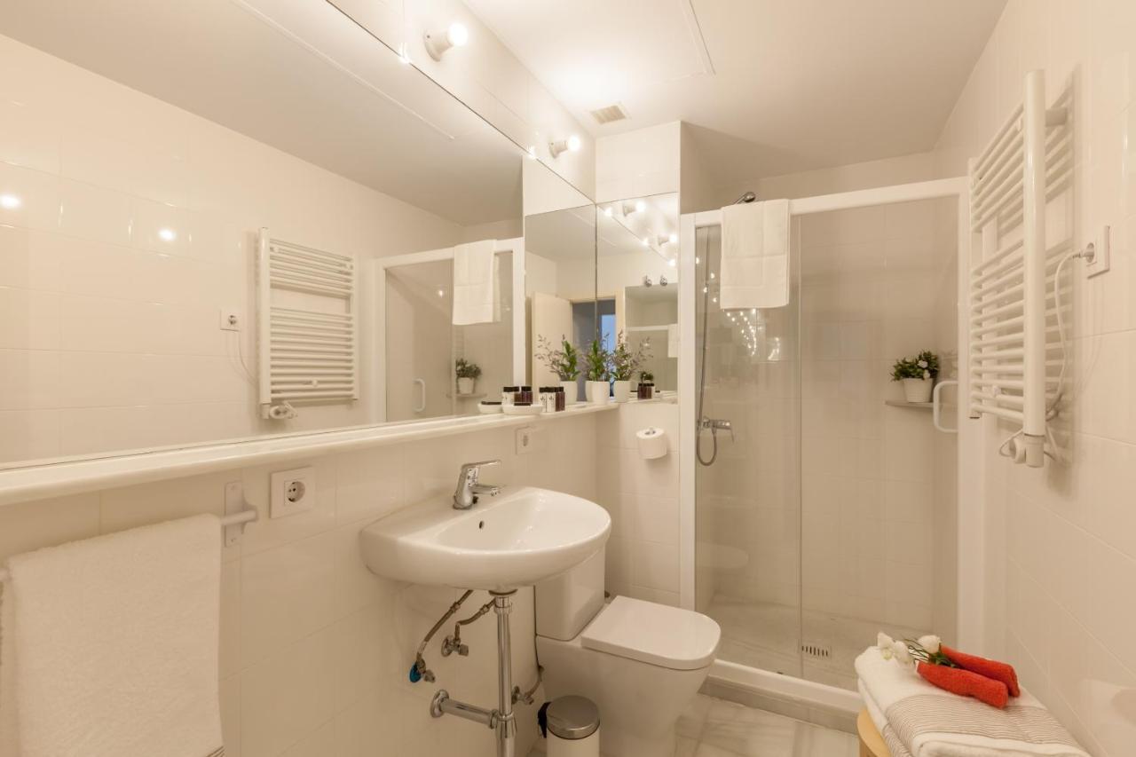Apartamento Deluxe Calle Imagen Sevilla Kültér fotó